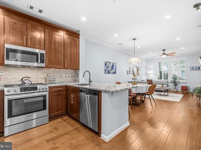 12000 Market St APT 146, Reston, VA, 20190