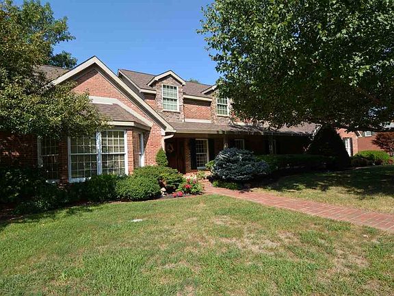 2nd image of 3399 Pineridge Dr