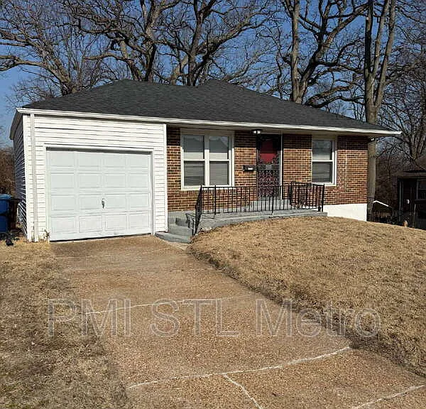 6737 Kenwood Dr — Photo 1
