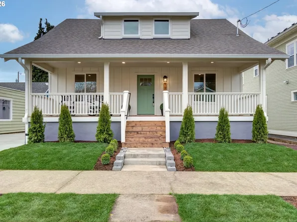 718 W 19th St, Vancouver, WA 98660