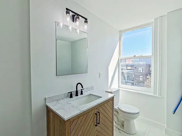 148 Barrett St — Photo 28