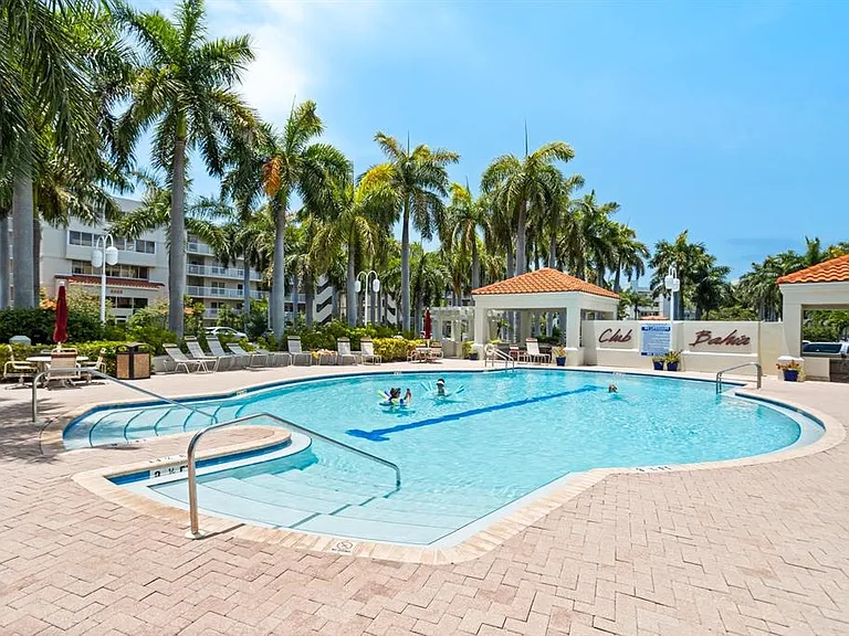 6093 Bahia Del Mar Cir #277 — Photo 27