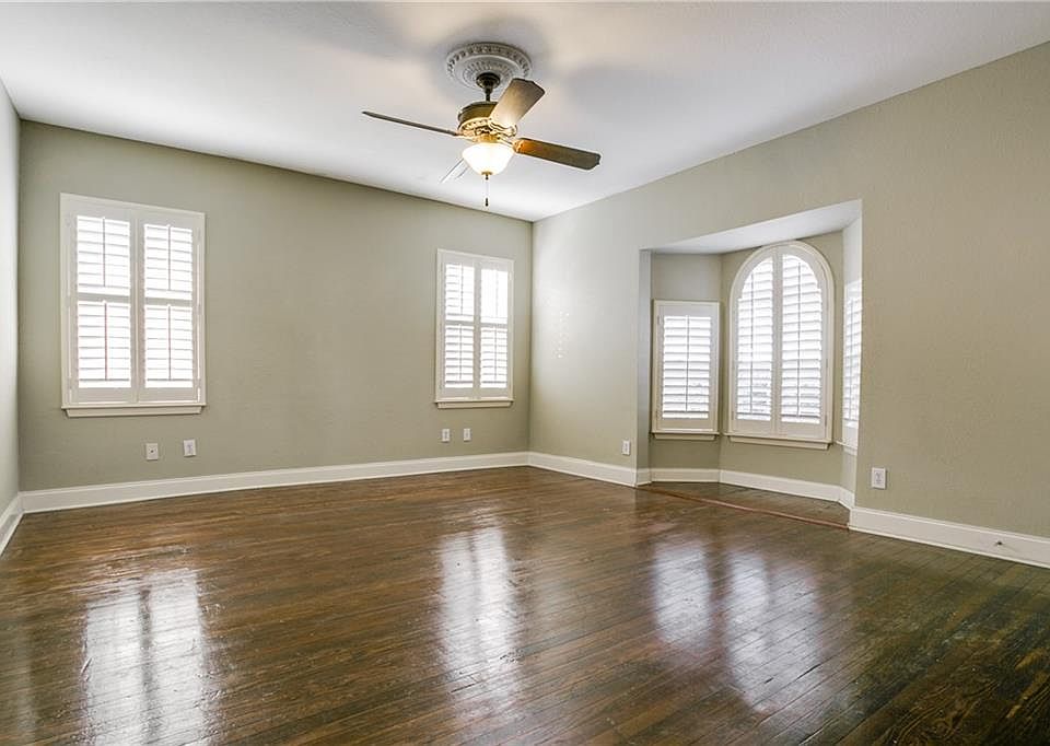 1st image of 5818 Richmond Ave