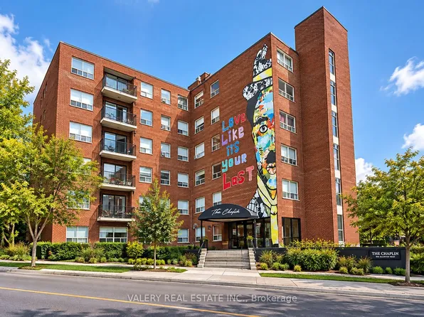 600 Eglinton Ave W #410, Toronto, ON M5N 1C1