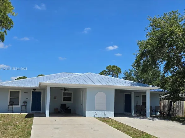 160 Empress Ave, Sebastian, FL 32958