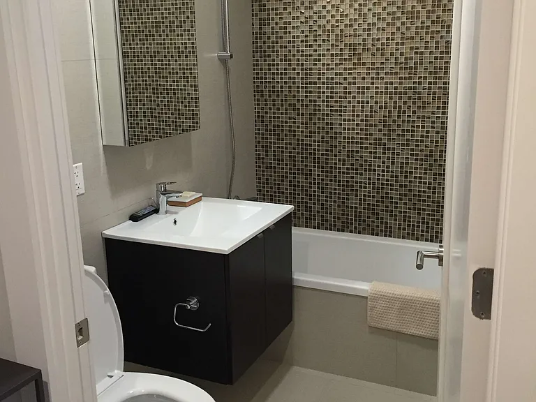 25-13 27th St #6D — Photo 11