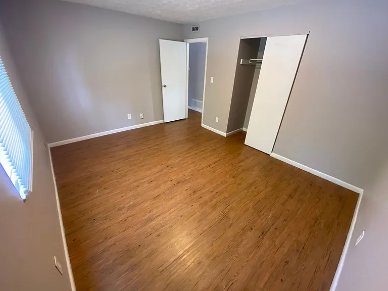 451 Alden Ave — Photo 16