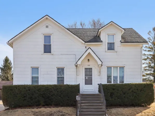 236 East Center STREET, Juneau, WI 53039