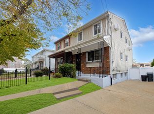 13716 155th St, Jamaica, NY 11434