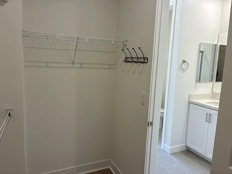 3512 E Indigo Privado — Photo 9
