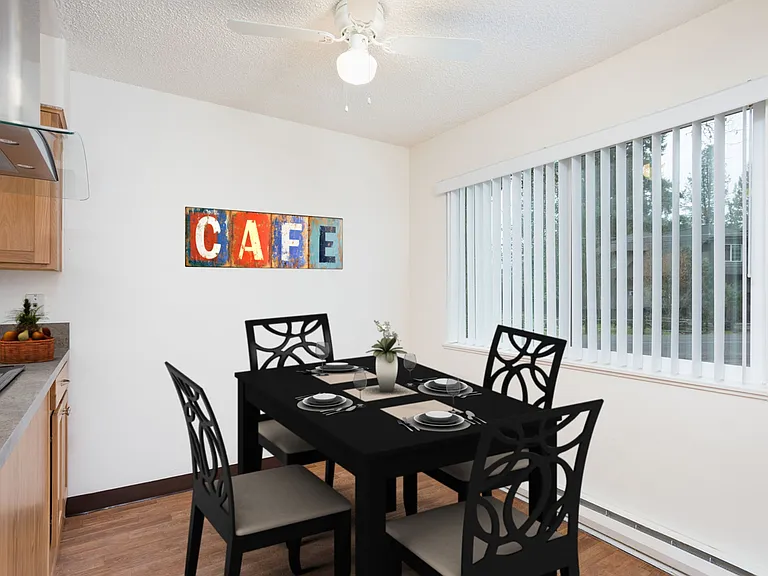Tulip Crest Apartments — Photo 12
