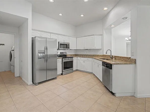2241 WORTHINGTON GREENS DRIVE, SUN CITY CENTER, FL 33573