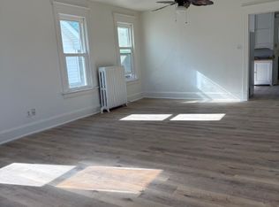 2064 Douglas Ave #2, Racine, WI 53402