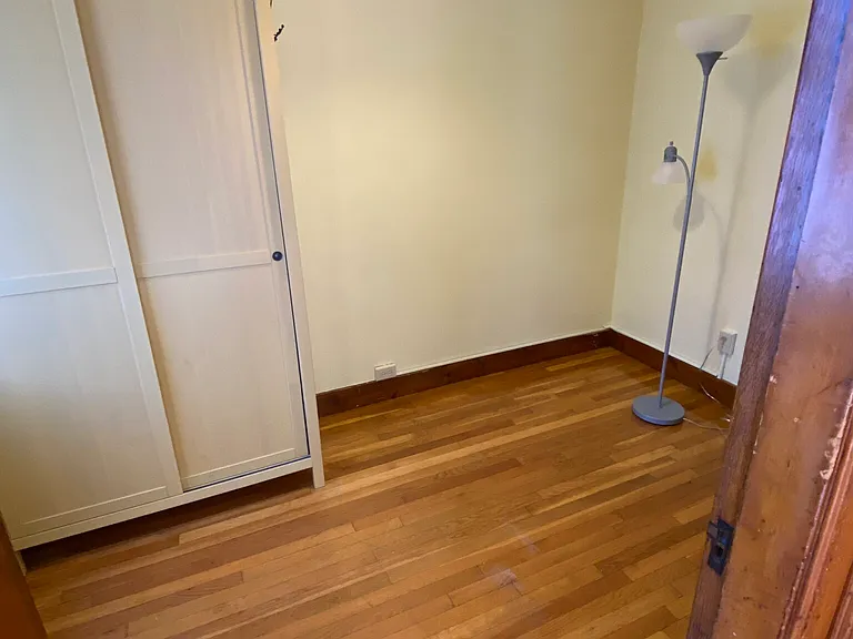 849 Beacon St #9 — Photo 6