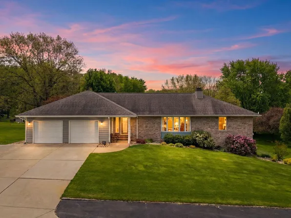 5634 W Wilmens Trl, La Porte, IN 46350