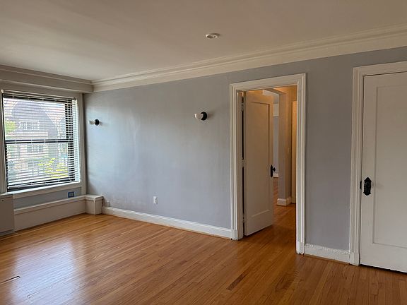 2nd image of 15 E Kirby St APT 221