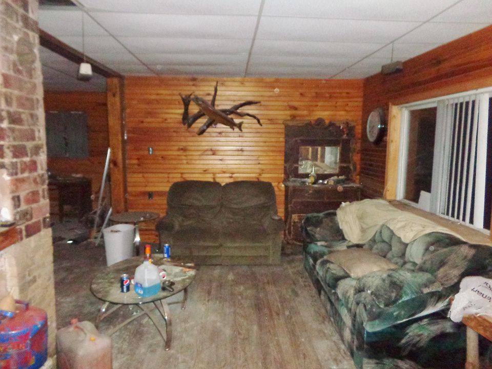 2nd image of 24 Reed Rd