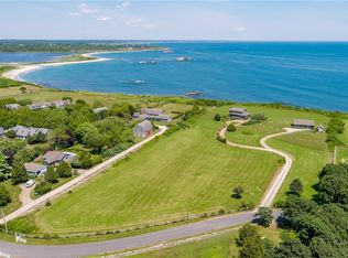 2 Grinnell Rd, Little Compton, RI 02837