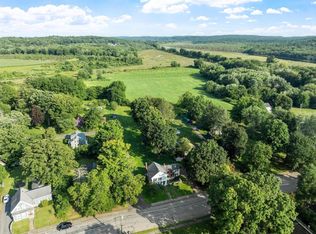 48 Central St, West Brookfield, MA 01585