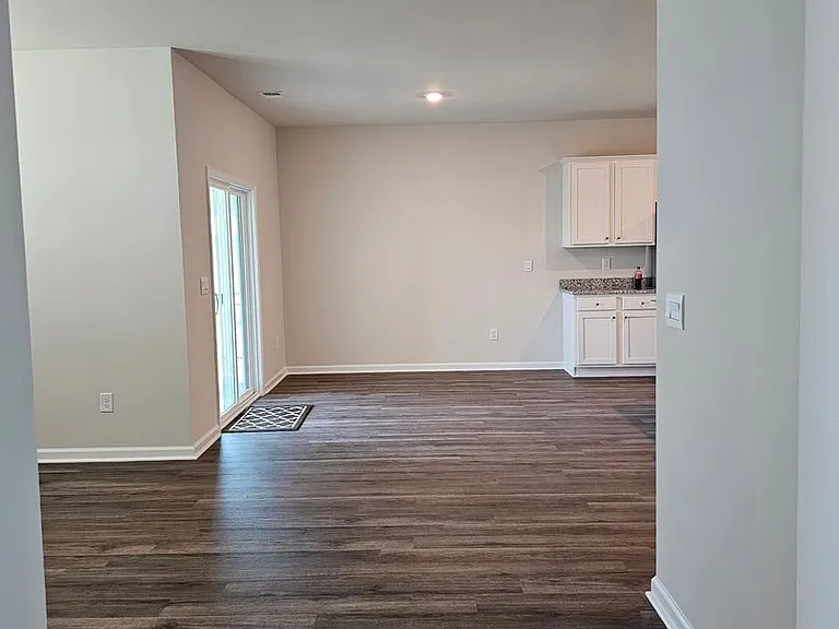3015 Long Spur Dr — Photo 11
