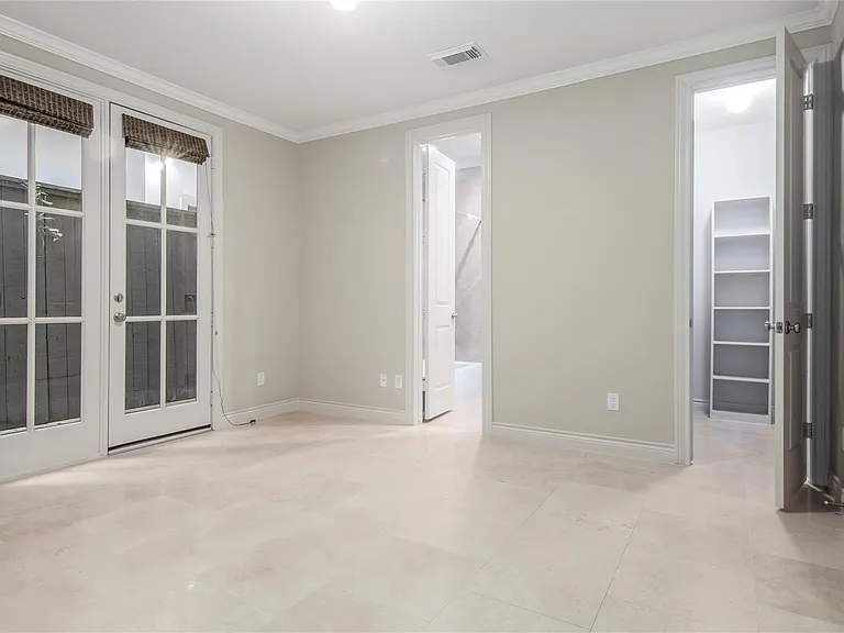 2419 Brazoria St #C — Photo 6