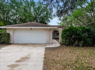 7332 Glen Cove Rd, Weeki Wachee, FL 34613