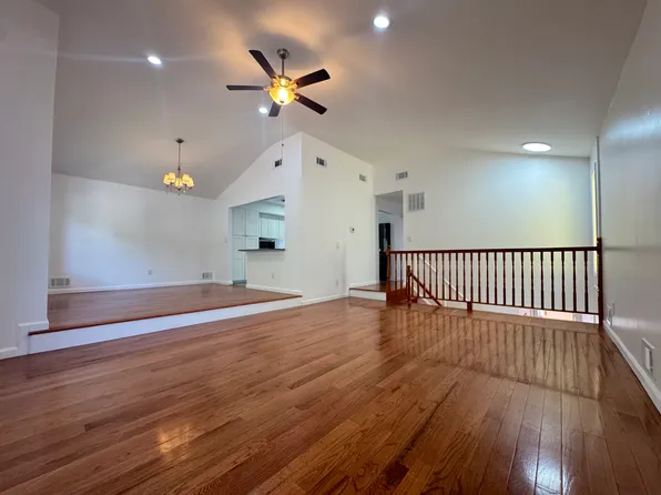 86 West Ter, Staten Island, NY