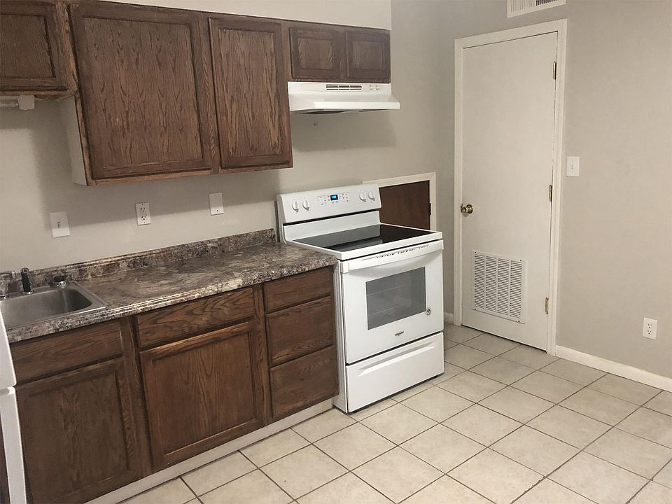 1st image of 203 W North St #11050956