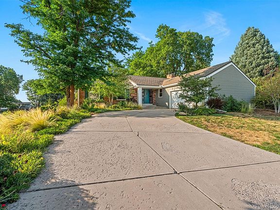2nd image of 3083 S Spruce Way