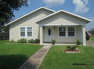 406 W Gulf St, Baytown, TX 77520