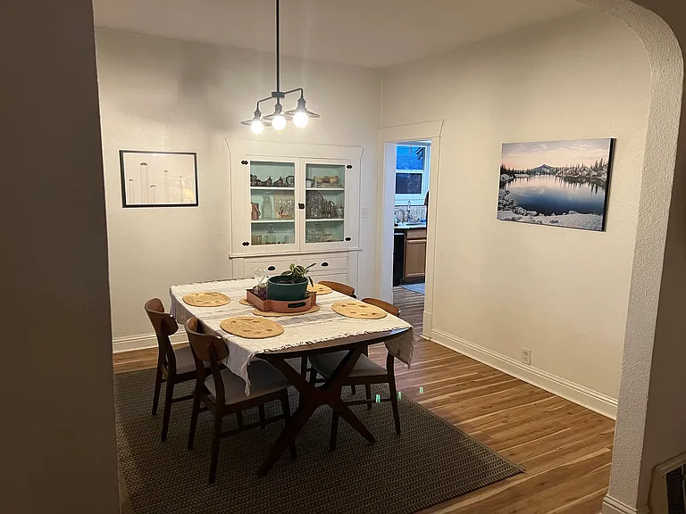 N Martin St — Photo 7