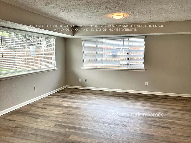 2326 Meade Ct — Photo 7