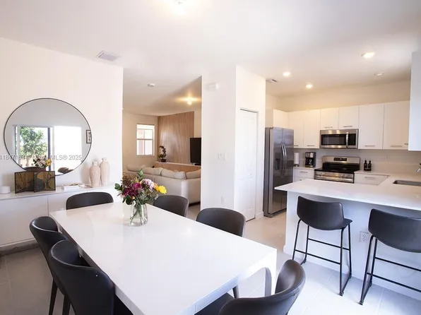 12309 NW 24th Pl, Miami, FL 33167