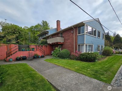 901 N Forest Street #109, Bellingham, WA, 98225