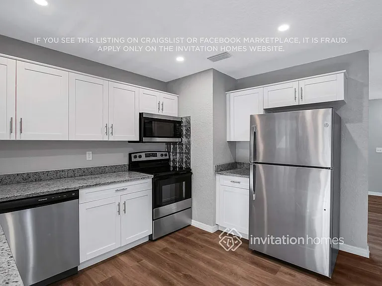 1040 Edgehill Ave — Photo 9