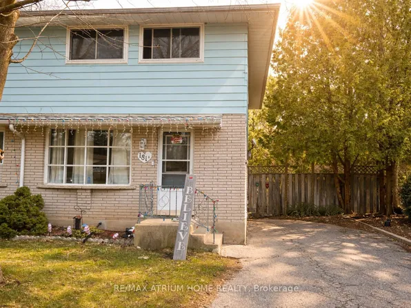 181 Cedarvale Cres, Waterloo, ON N2L 4T3