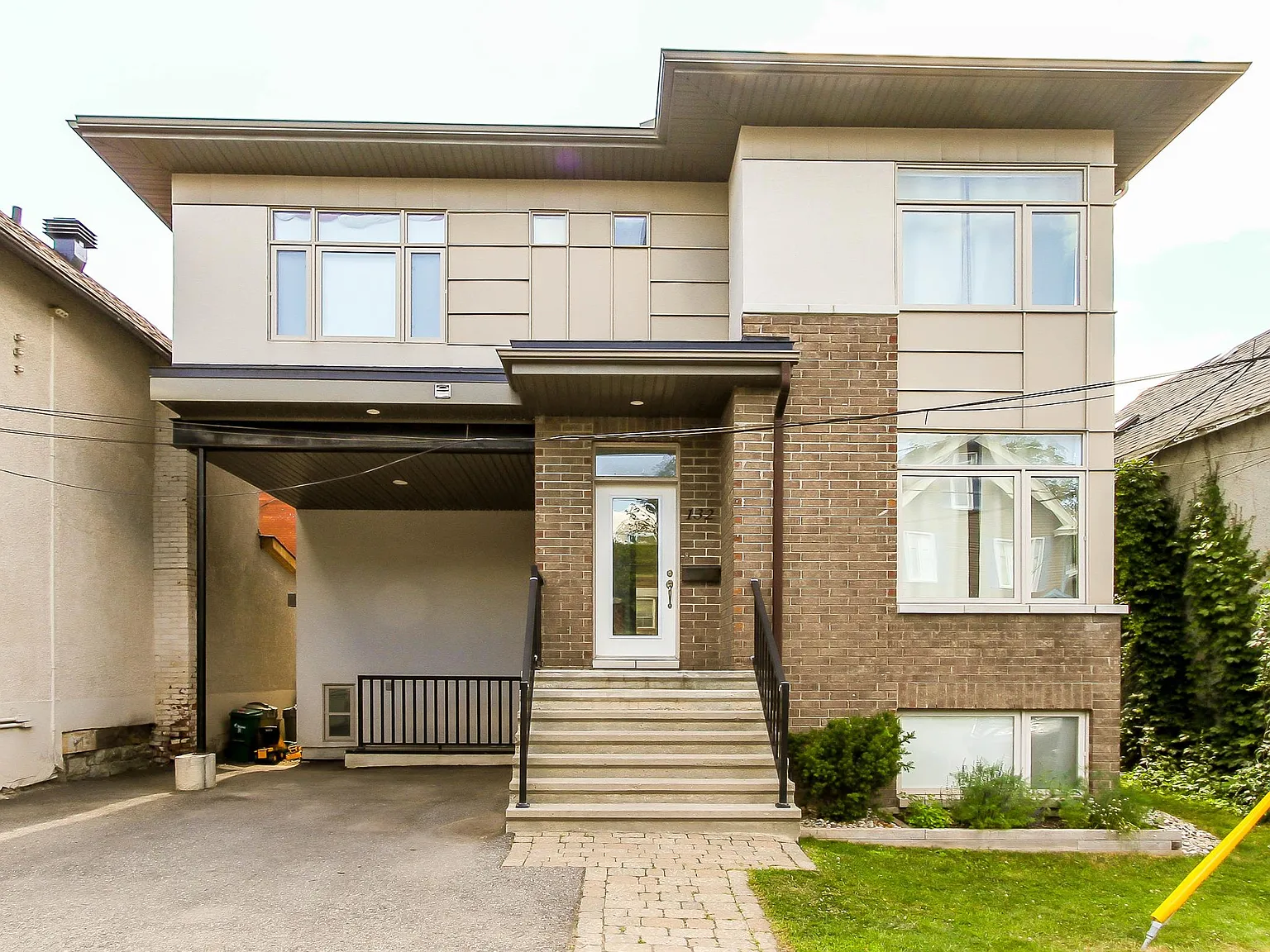 132 Glenora Street - 2 — Photo 1