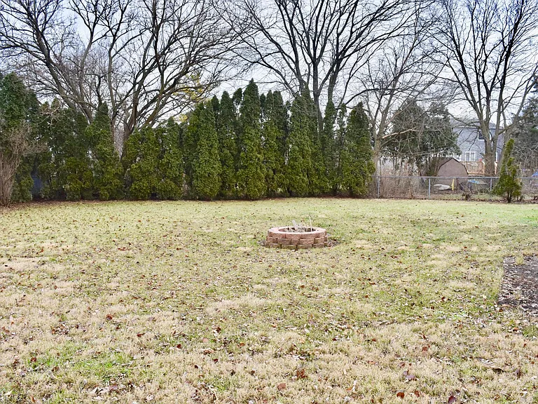 2120 Sari Lynn Ct — Photo 12