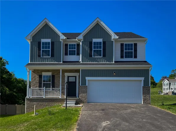 975 New Hope Dr, North Huntingdon, PA 15642