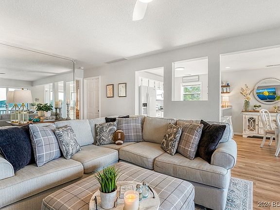 3rd image of 320 Regatta Bay Cir #2A