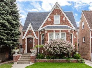 6019 W Barry Ave, Chicago, IL