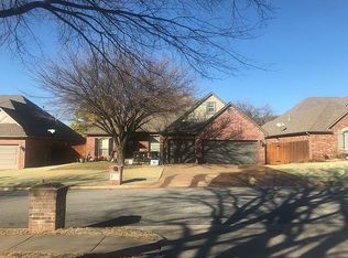 1625 Apache Trl, Edmond, OK 73003