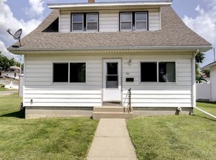 103 Vine Ave W, Montgomery, MN 56069