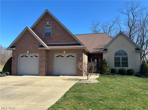 3020 Northern Pl, Zanesville, OH 43701