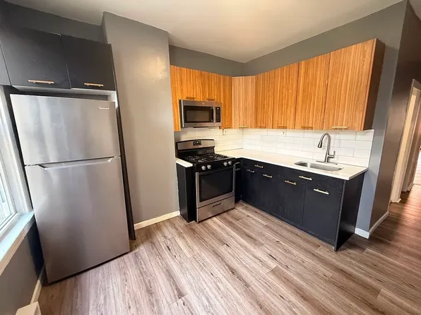 113 Armstrong Ave #1B, Jersey City, NJ 07305