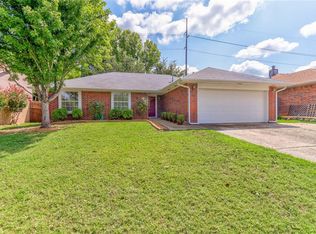 1521 Tree Line Dr, Norman, OK 73071