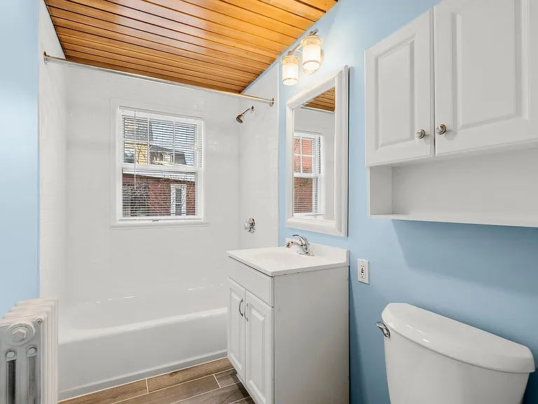 18 Acorn St — Photo 16