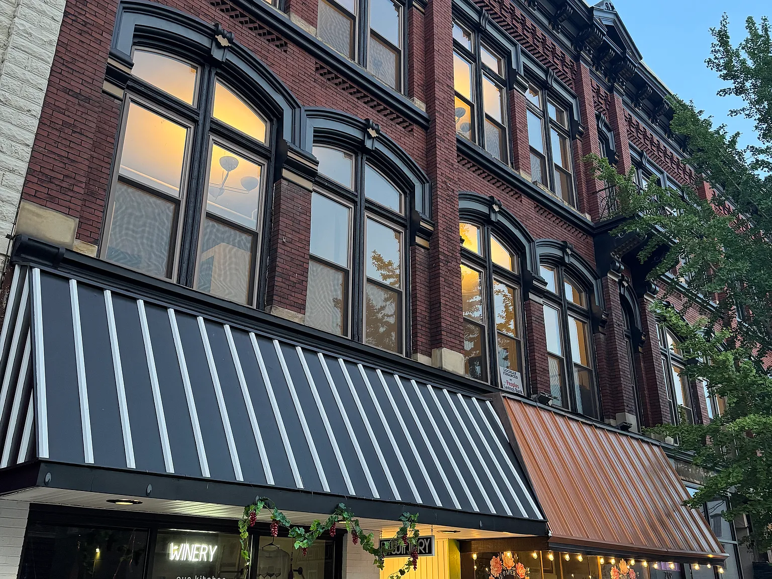 219 N Main St — Photo 1