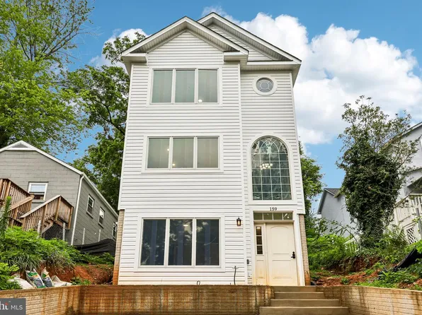 159 Haiti St, Warrenton, VA 20186