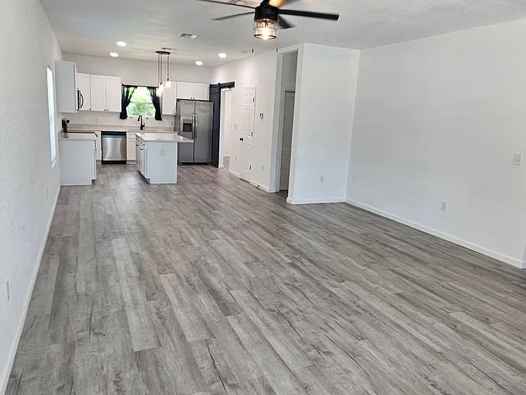 3104 W 20th Ct — Photo 5